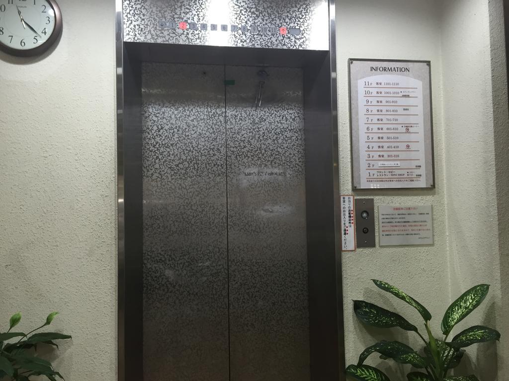 Airway Hotel Naha Bagian luar foto