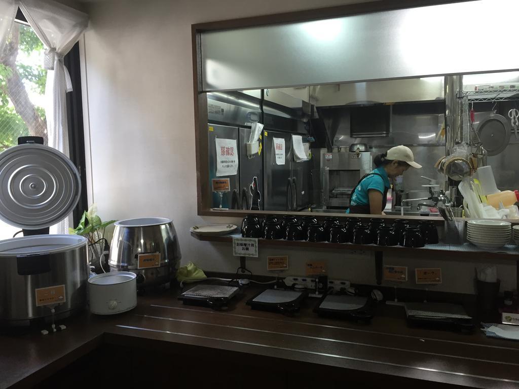 Airway Hotel Naha Bagian luar foto