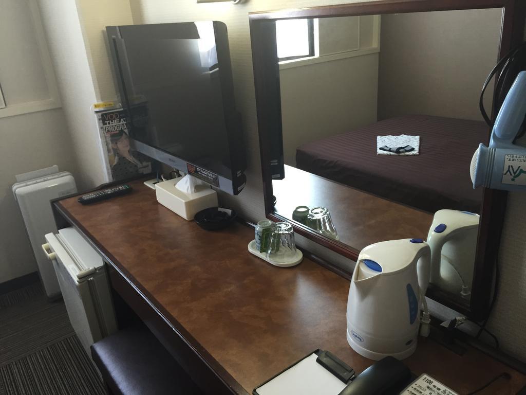 Airway Hotel Naha Bagian luar foto